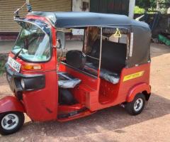 Bajaj Three Wheeler for Sale - Excellent Condition, 1st Owner