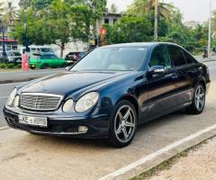 Mercedes Benz 220 2006