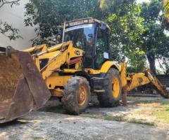 Well-maintained JCB