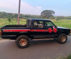Nissan Datsun 4WD Double Cab - 4