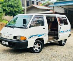 TOYOTA TOWNACE VAN (58 - XXXX - 3