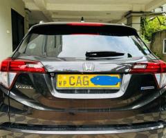 Honda Vezel 2014 – Mint Condition | Lady-Driven | Best Deal ???? - 5