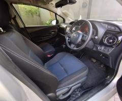 FOR SALE: TOYOTA VITZ - 2018 - 3